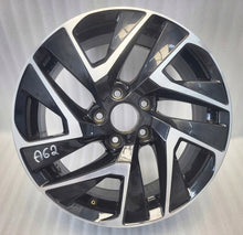 Load image into Gallery viewer, 1x Alufelge 17 Zoll 7.0&quot; 5x114.3 45ET 42700T1WA71 Honda Civic Ix Rim Wheel