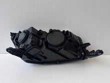 Load image into Gallery viewer, Frontscheinwerfer Skoda Fabia III 6V1941015D Links Scheinwerfer Headlight