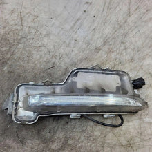 Load image into Gallery viewer, Frontscheinwerfer Volvo V60 I 31353290 Vorderseite Scheinwerfer Headlight SCH6868002773dp