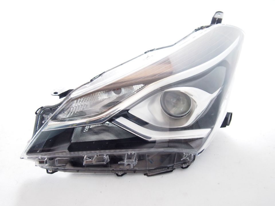 Frontscheinwerfer Toyota Yaris Links Scheinwerfer Headlight SCH2544015893hs