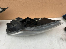 Load image into Gallery viewer, Frontscheinwerfer Seat Leon 5f1 5F1941007G Ein Stück (Rechts oder Links)