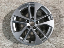 Laden Sie das Bild in den Galerie-Viewer, 1x Alufelge 18 Zoll 7.0" 5x112 45ET 81A601025E Audi Q2 Rim Wheel FEL9285564972dp