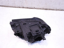 Laden Sie das Bild in den Galerie-Viewer, Frontscheinwerfer BMW X3 E83 3418415 Xenon Links Scheinwerfer Headlight SCH6909811185dc