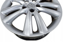 Laden Sie das Bild in den Galerie-Viewer, 1x Alufelge 18 Zoll 6.5" 5x114.3 48ET Glanz Silber 52910-2S300 Hyundai Ix35 FEL6860964089ms
