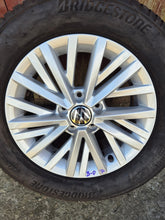 Laden Sie das Bild in den Galerie-Viewer, 1x Alufelge 16 Zoll 6.5" 5x112 43ET Glanz Silber 2GA601025AAL VW T-Roc Troc FEL6651850784fo