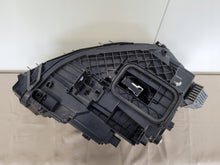 Laden Sie das Bild in den Galerie-Viewer, Frontscheinwerfer Mercedes-Benz W247 A2479063505 Links Scheinwerfer Headlight SCH4346564499hk