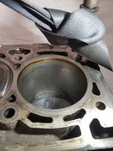 Laden Sie das Bild in den Galerie-Viewer, Motorblock Audi Seat Skoda VW CDH DÓŁ A 1.8 TFSI 06H103021L Benzin Unkomplett