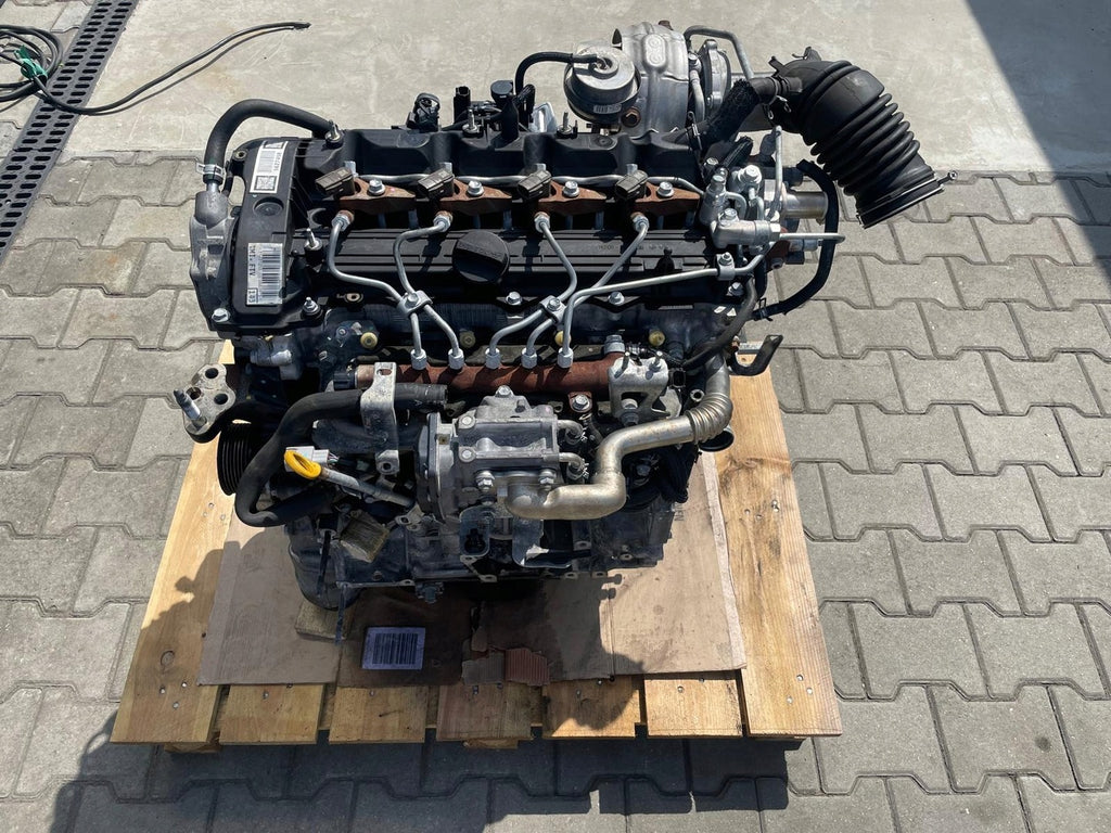 Motor Toyota Avensis 2AD FTV 2.2 110TKm 2014 Diesel Engine Unkomplett