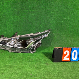 Frontscheinwerfer Toyota Corolla 81150-0T31-00 Links Scheinwerfer Headlight SCH4749622763az