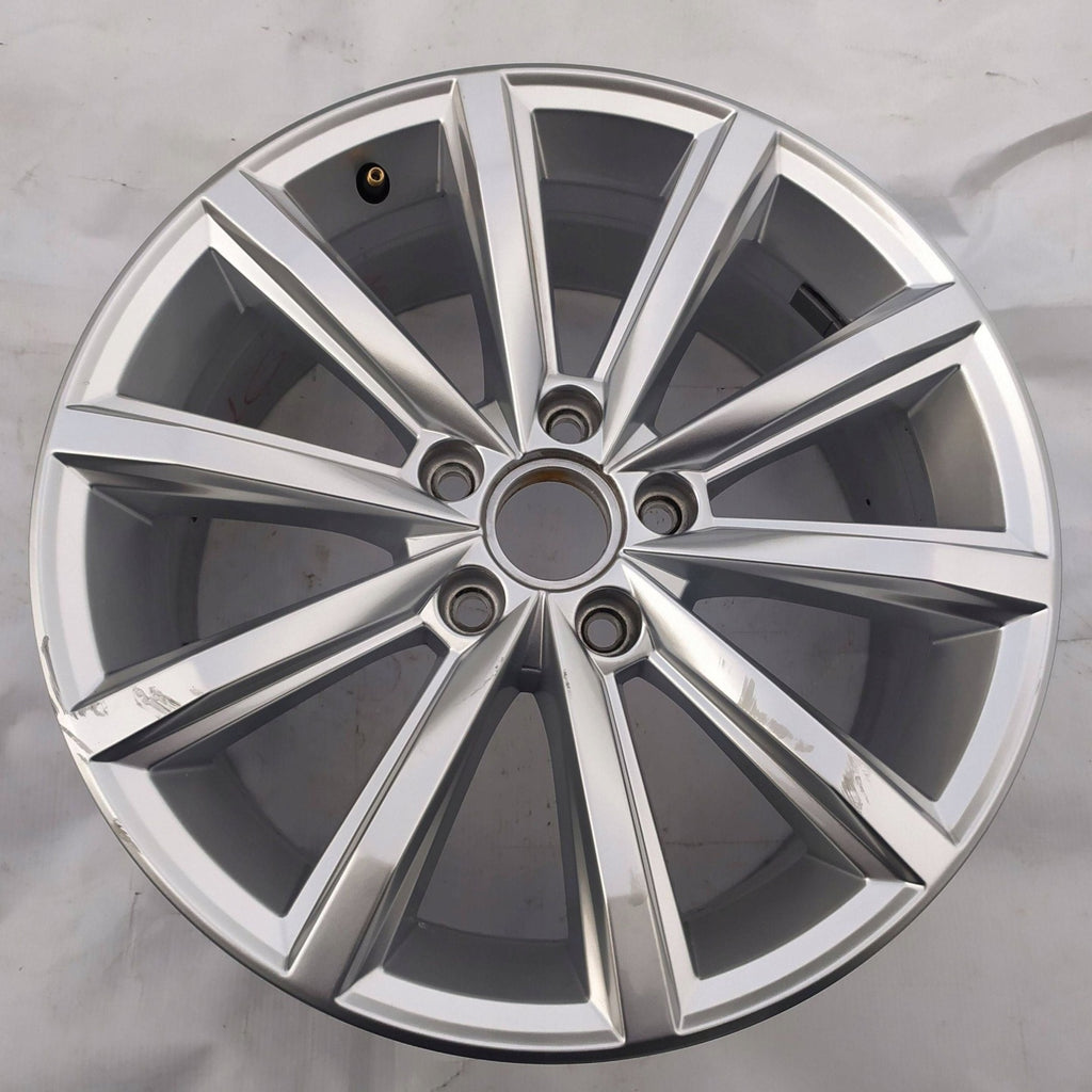 1x Alufelge 17 Zoll 7.0" 5x112 40ET Glanz Silber 3G0601025BP VW Passat B8 Beetle FEL3565813915xy