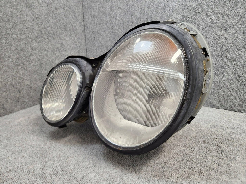 Frontscheinwerfer Mercedes-Benz W210 W210SCZ Xenon Links Scheinwerfer Headlight SCH8553389443ut