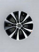 Load image into Gallery viewer, 1x Alufelge 17 Zoll 7.0" 5x114.3 53ET 52910-G4300 Hyundai Ix35 Rim Wheel FEL1234000346uq