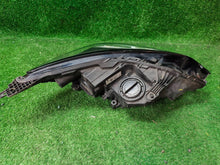 Laden Sie das Bild in den Galerie-Viewer, Frontscheinwerfer Opel Astra K 39047198 Links Scheinwerfer Headlight SCH9825974716yp
