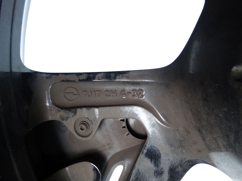 1x Alufelge 17 Zoll 7.0" 4x108 32ET 93484567 Opel Corsa F Rim Wheel