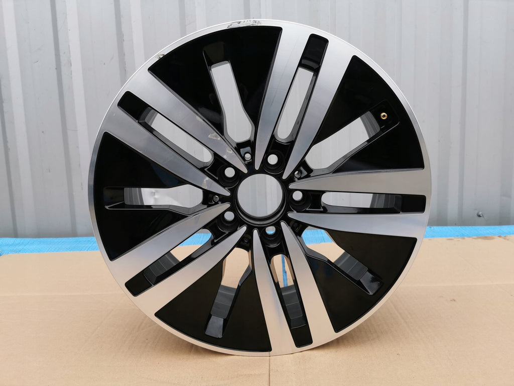 1x Alufelge 17 Zoll 6.5" 5x112 44ET Glanz Schwarz A1774010200 Mercedes-Benz W177