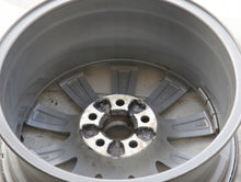 Load image into Gallery viewer, 1x Alufelge 17 Zoll 7.5&quot; 5x112 45ET Silber 8K0601025BB Audi A4 B8 Rim Wheel