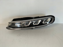 Laden Sie das Bild in den Galerie-Viewer, Frontscheinwerfer Citroën C3 III 9823313080 LED Links Scheinwerfer Headlight