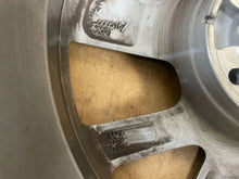 Laden Sie das Bild in den Galerie-Viewer, 1x Alufelge 16 Zoll 6.5" 4x108 38ET 9847228980 Opel Corsa F Rim Wheel FEL8805660780wy