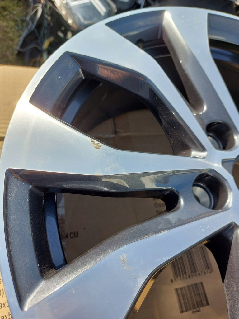 1x Alufelge 17 Zoll 7.0" 5x114.3 43ET 403007202R Renault Rim Wheel FEL4020204769ie