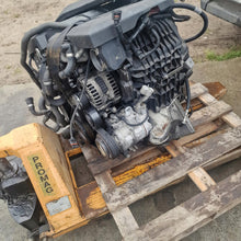 Laden Sie das Bild in den Galerie-Viewer, Motor BMW E60 E90 N43 Benzin Engine Komplett