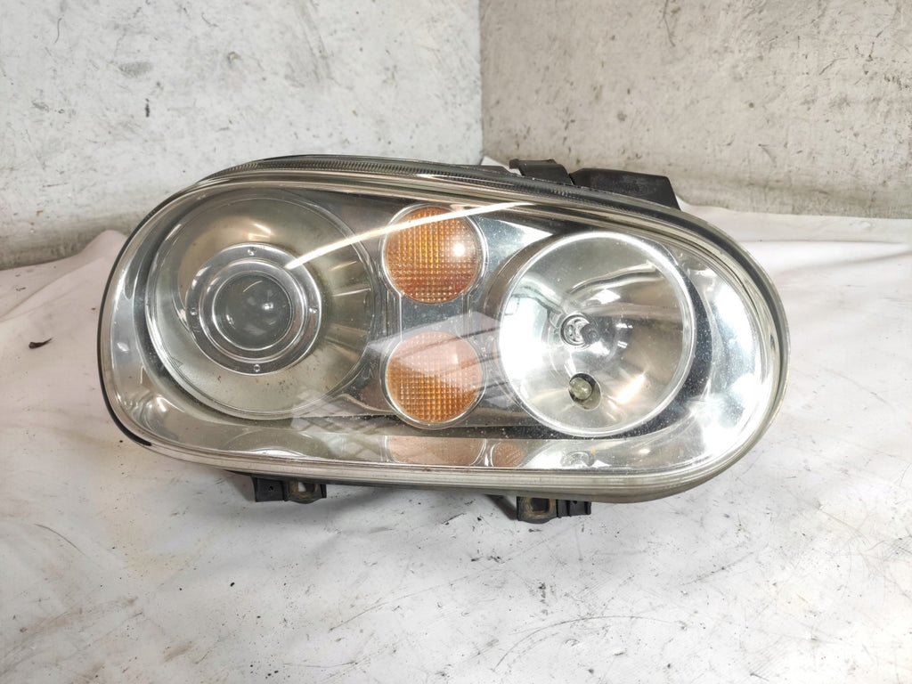 Frontscheinwerfer VW Golf IV Xenon Rechts Scheinwerfer Headlight SCH3082608162lh