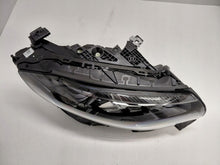 Laden Sie das Bild in den Galerie-Viewer, Frontscheinwerfer Mercedes-Benz Cla A1749064802 Rechts Scheinwerfer Headlight SCH8595502287ea