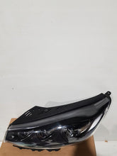 Laden Sie das Bild in den Galerie-Viewer, Frontscheinwerfer Kia Sorento C592122210 Ein Stück (Rechts oder Links) Headlight