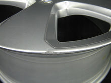 Load image into Gallery viewer, 1x Alufelge 17 Zoll 7.5&quot; 5x112 46ET Glanz Silber 8V0601025P Audi A3 Rim Wheel