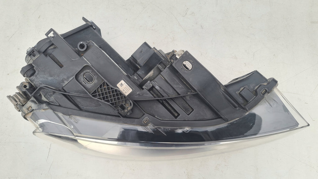 Frontscheinwerfer Audi Q3 Rechts Scheinwerfer Headlight SCH1103647628rc