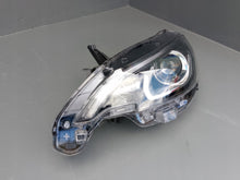 Load image into Gallery viewer, Frontscheinwerfer Peugeot 108 90144088 81150-0H150 Links Scheinwerfer Headlight