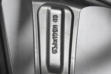 Laden Sie das Bild in den Galerie-Viewer, 1x Alufelge 19 Zoll 8.5&quot; 5x108 45ET HK8M-1007-NA Jaguar F-Pace X761 Rim Wheel