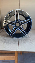 Load image into Gallery viewer, 1x Alufelge 18 Zoll 7.5" 5x112 40ET Glanz Schwarz A2064017600 Mercedes-Benz W206 FEL6415992198eh