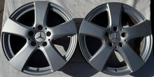 Load image into Gallery viewer, 1x Alufelge 17 Zoll 7.0&quot; 5x112 48 5ET A2054015500 Mercedes-Benz Viano Rim Wheel