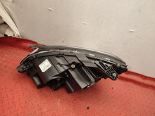 Laden Sie das Bild in den Galerie-Viewer, Frontscheinwerfer Mercedes-Benz W204 A2048200259 LED Rechts Headlight SCH1349495205eq