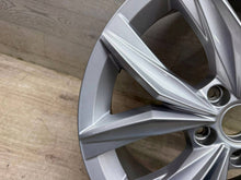 Laden Sie das Bild in den Galerie-Viewer, 1x Alufelge 18 Zoll 5NA601025B VW Tiguan Rim Wheel FEL3005494825wn