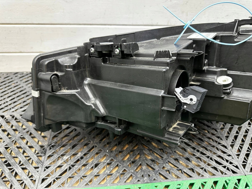 Frontscheinwerfer BMW 3 G21 G20 5A1DB38 LE16A6384030110623212 Vorderseite SCH7409830465ag