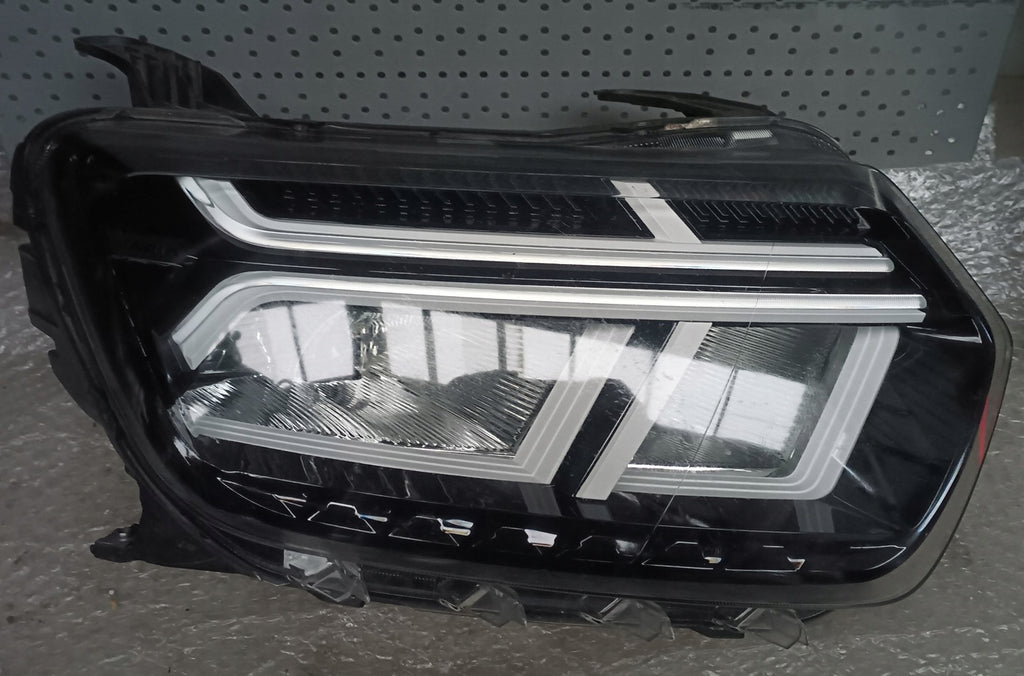 Frontscheinwerfer Dacia Duster 260106194R LED Rechts Scheinwerfer Headlight SCH8707854195ig