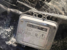 Laden Sie das Bild in den Galerie-Viewer, Frontscheinwerfer Mercedes-Benz Viano W639 Vito A6398202961 Rechts Headlight SCH8785799153fm