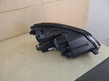 Laden Sie das Bild in den Galerie-Viewer, Frontscheinwerfer VW Touran 1T1941005H Links Scheinwerfer Headlight SCH7968457416zw