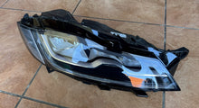 Laden Sie das Bild in den Galerie-Viewer, Frontscheinwerfer Jaguar X260 Fpace F-Pace GX63-13W030 Full LED Rechts Headlight SCH8696268086cy