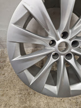 Laden Sie das Bild in den Galerie-Viewer, 1x Alufelge 20 Zoll 10.0" 5x120 35ET 1027225-00-A Tesla Model X Rim Wheel FEL3012476872mm