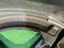 Load image into Gallery viewer, 1x Alufelge 18 Zoll 9.0" 5x112 58ET A2064016600 Mercedes-Benz W206 Rim Wheel FEL3201230074hd