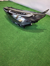 Laden Sie das Bild in den Galerie-Viewer, Frontscheinwerfer Ford Transit Custom PZ31-13E015-CB LED Rechts oder Links