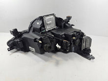 Laden Sie das Bild in den Galerie-Viewer, Frontscheinwerfer Renault Megane IV 260601093R Ein Satz Scheinwerfer Headlight SCH2814400534ym