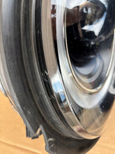 Laden Sie das Bild in den Galerie-Viewer, Frontscheinwerfer Mini F57 F54 F56 F55 5A01962-05 5A01961-05 Ein Satz Headlight SCH4715586072cn