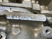 Load image into Gallery viewer, Motor Toyota Prius 2ZR-Y22 1.8 141TKm 2018 Hybrid Engine Komplett