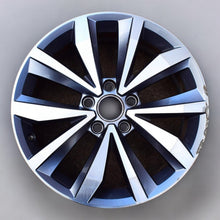 Load image into Gallery viewer, 1x Alufelge 17 Zoll 7.0&quot; 5x112 45ET Glanz Silber 2GA601025 VW T-Roc Rim Wheel