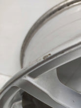 Laden Sie das Bild in den Galerie-Viewer, 1x Alufelge 17 Zoll BJ321007AE Land Rover I Sport Discovery L550 V Rim Wheel FEL2598108204gj