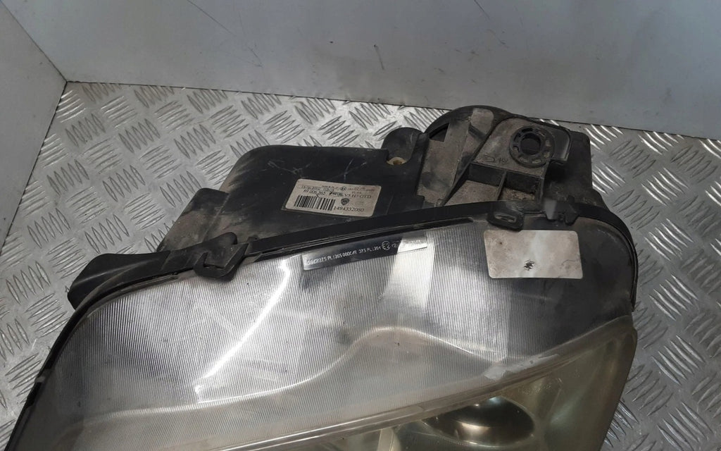 Frontscheinwerfer Lancia Phedra 89006365 Links Scheinwerfer Headlight SCH2332537078cu