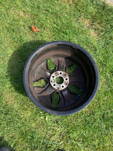 Load image into Gallery viewer, 1x Alufelge 18 Zoll 7.5" 5x112 53ET A2474012800 Mercedes-Benz W247 Rim Wheel FEL3003096522bq